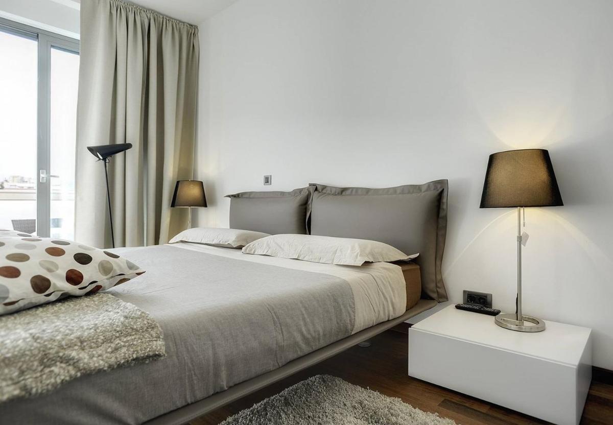 Pula City Business Apartments エクステリア 写真